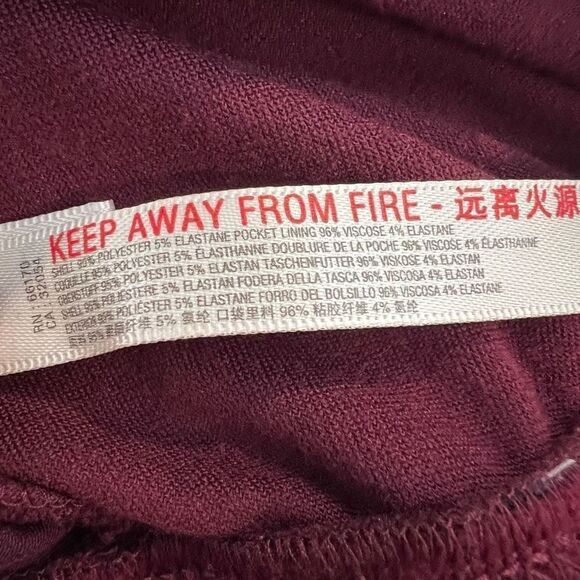 Daily Practice Urban Outfitters Burgundy Velour Wide Leg Lounge Pants Size XS - Picture 7 of 9